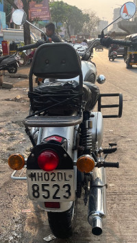 Silver Royal Enfield Classic 350