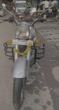 Silver Royal Enfield Classic 350