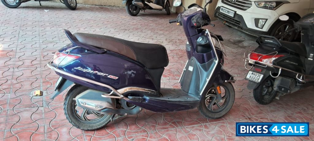 Pearl Blue TVS Jupiter 125 Pearl Blue TVS Jupiter 125