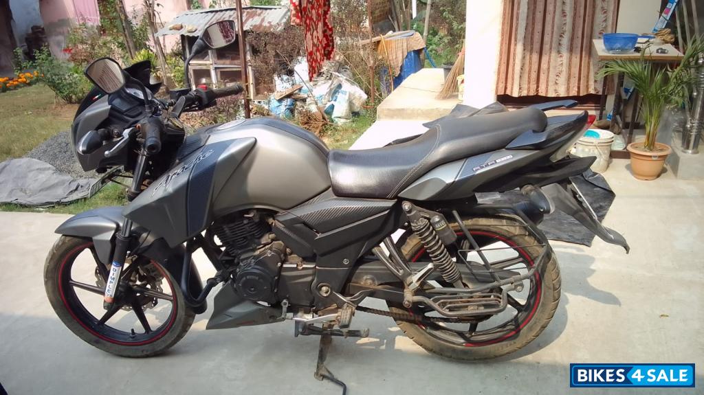 TVS Apache RTR 160 TVS Apache RTR 160