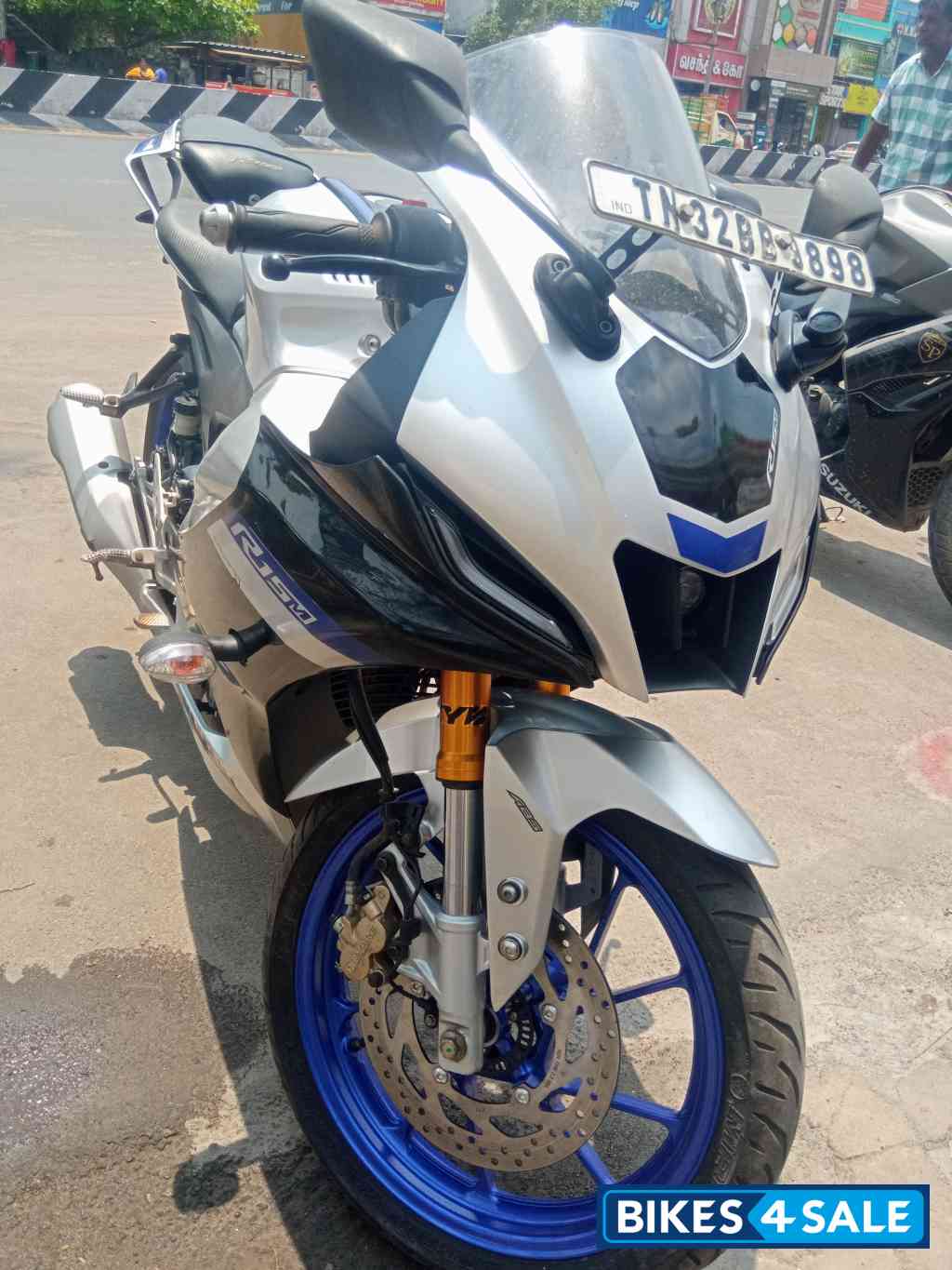Yamaha R15M Yamaha R15M