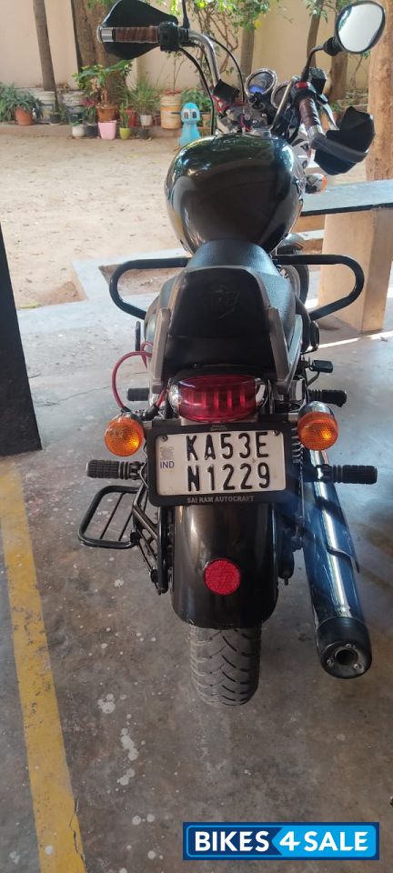 Royal Enfield Thunderbird 350 Royal Enfield Thunderbird 350