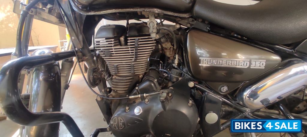 Royal Enfield Thunderbird 350 Royal Enfield Thunderbird 350