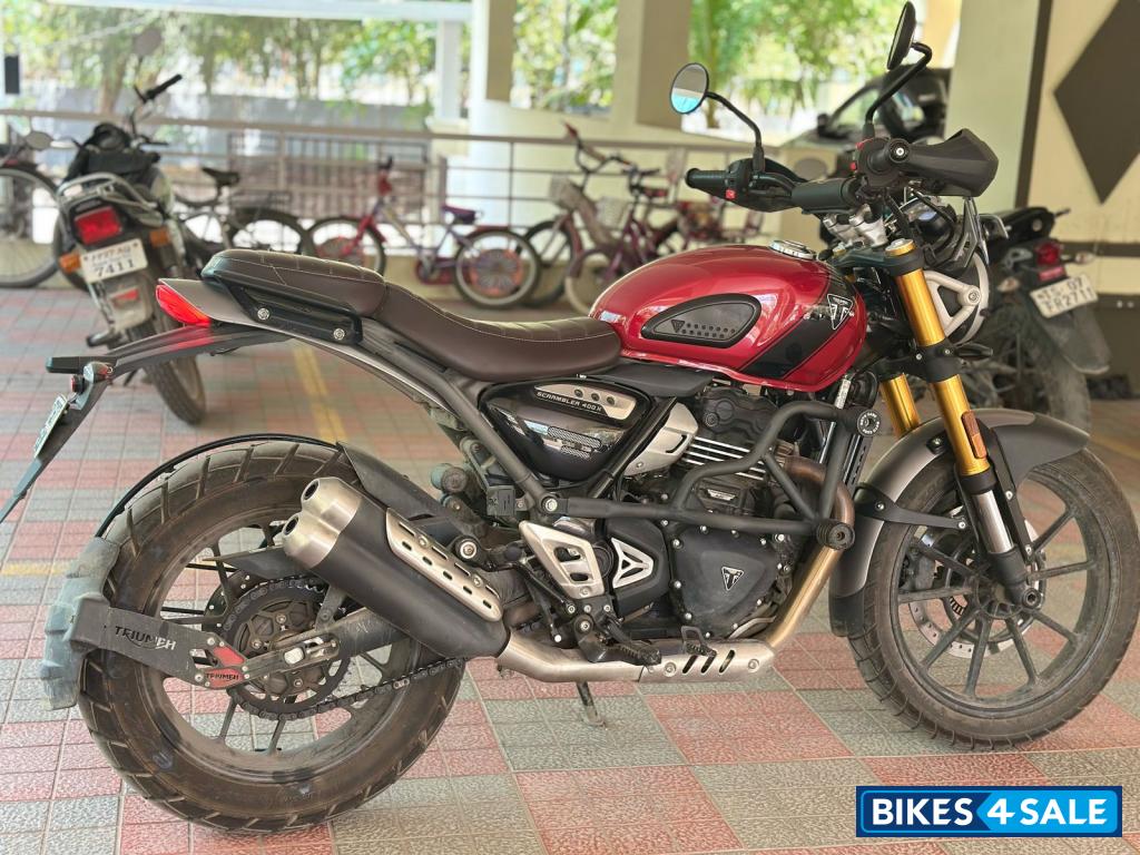 Red Triumph Scrambler 400 X Red Triumph Scrambler 400 X