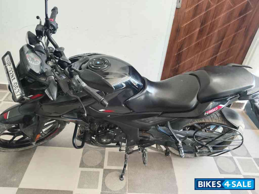 Black Bajaj Pulsar N160 Dual Channel ABS Black Bajaj Pulsar N160 Dual Channel ABS
