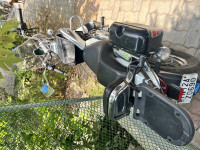 White Bajaj Avenger Cruise 220 BS6