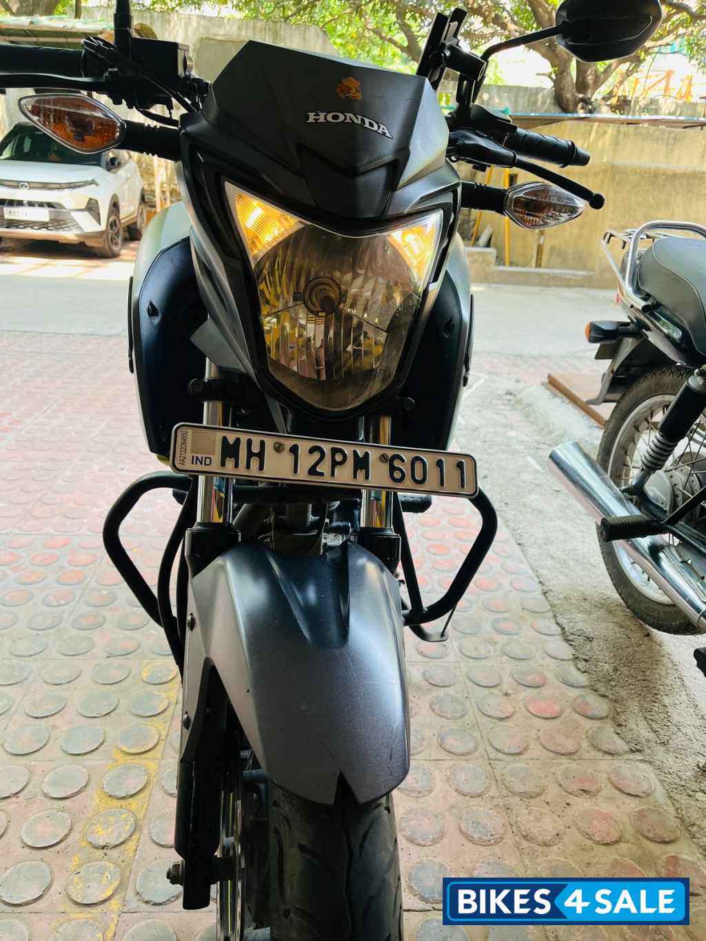 Honda CB Hornet 160R Honda CB Hornet 160R