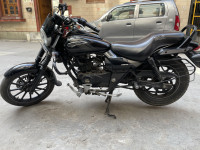 Bajaj Avenger Street 180