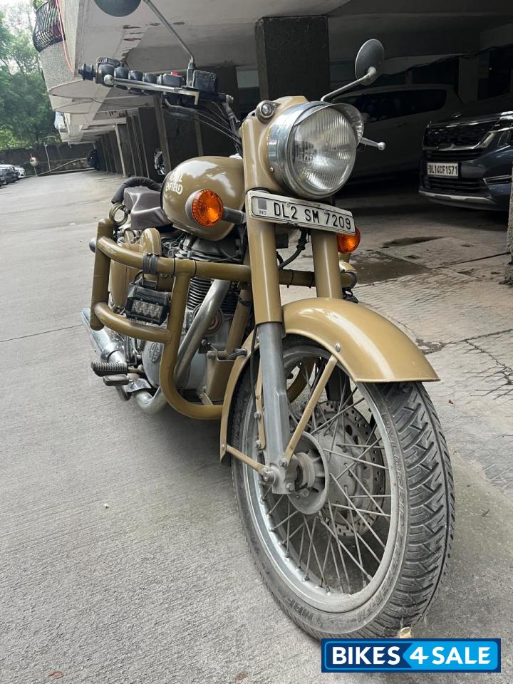 Royal Enfield Classic Desert Storm