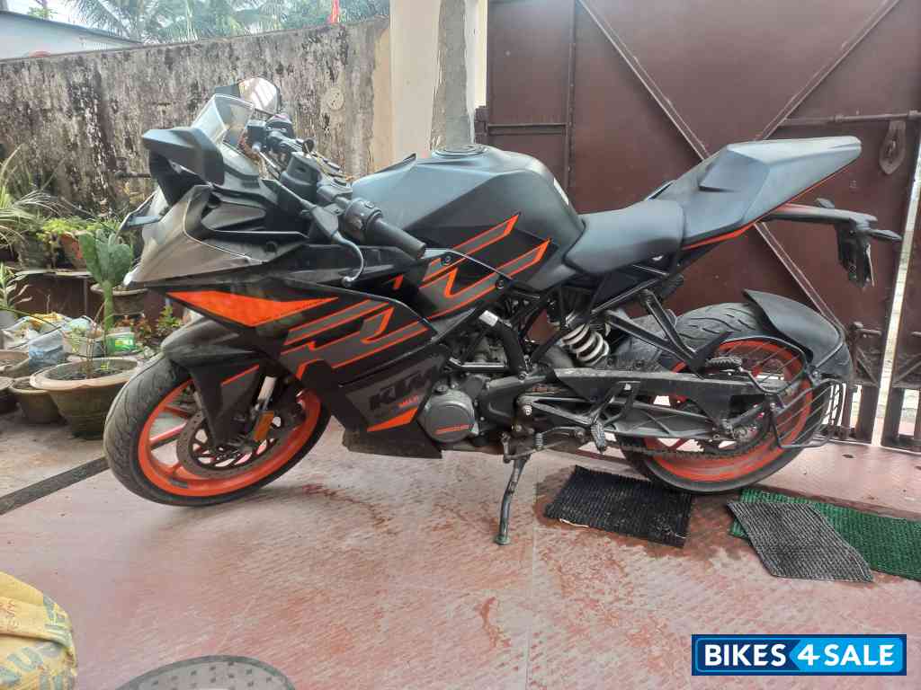 KTM RC 200 2020