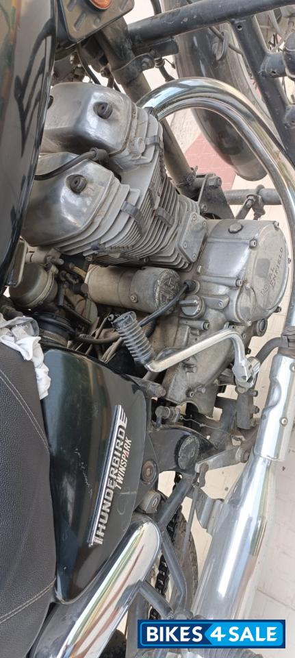 Royal Enfield Thunderbird 350 Royal Enfield Thunderbird 350