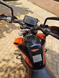 Orange KTM Duke 390