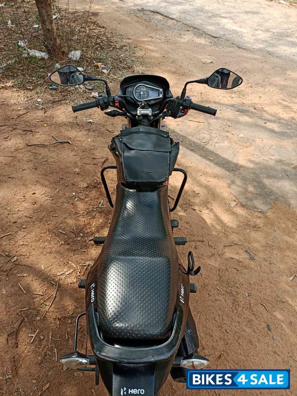 Black With Heavy Grey Hero Glamour 125 Black With Heavy Grey Hero Glamour 125