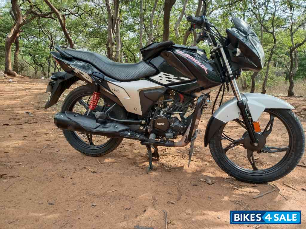 Black With Heavy Grey Hero Glamour 125 Black With Heavy Grey Hero Glamour 125