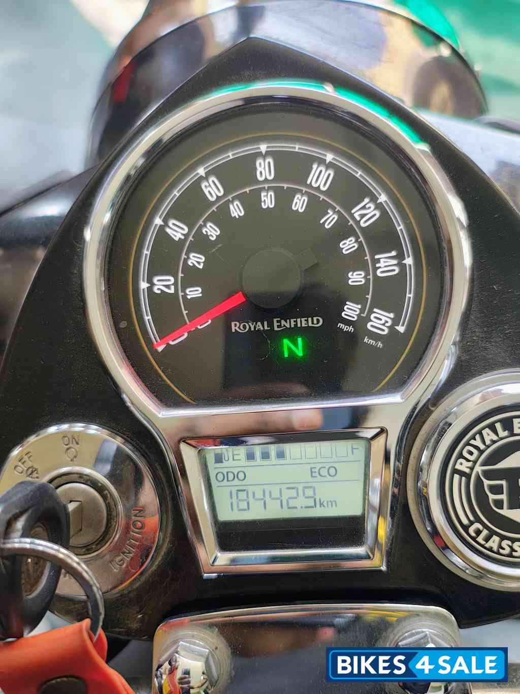 Black Royal Enfield Classic 350 BS VI