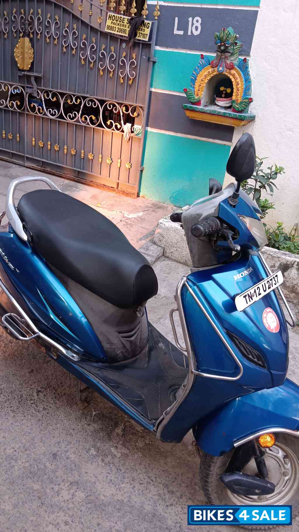Blue Honda Activa 4G