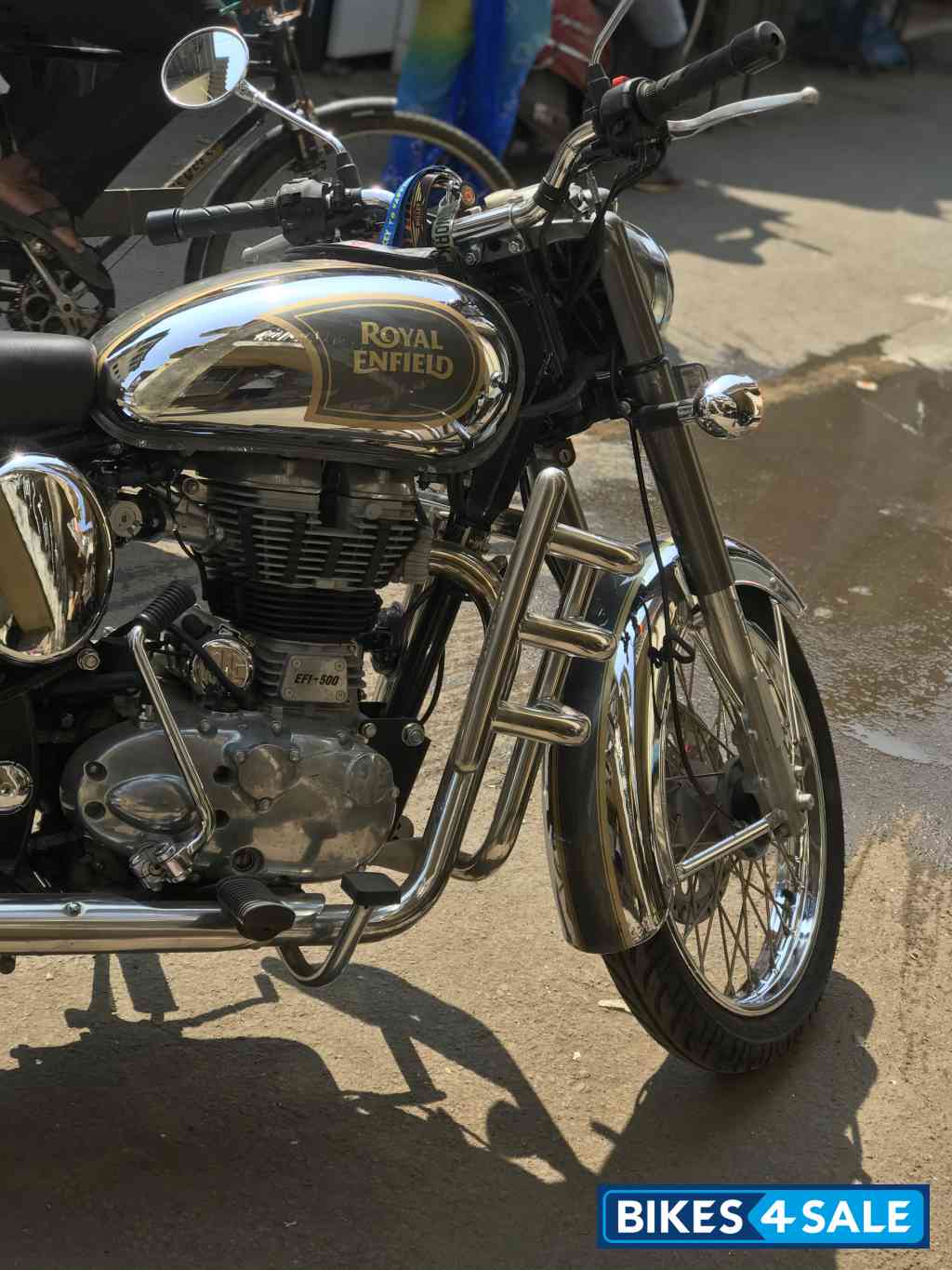 Graphite Chrome Royal Enfield Classic 500