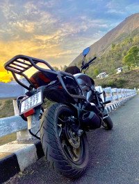 Black Bajaj Dominar 400 ABS BS6