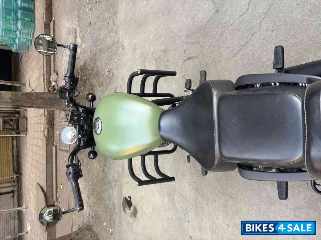 Royal Enfield Meteor 350 Royal Enfield Meteor 350