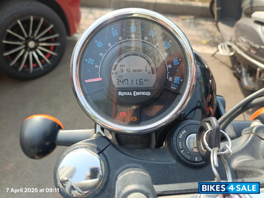 Blue Royal Enfield Meteor 350 Stellar Blue Royal Enfield Meteor 350 Stellar