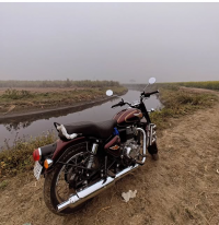 Maroon Royal Enfield Bullet Standard 350