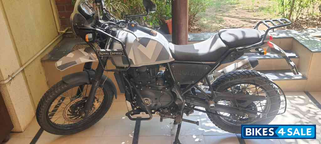 Camouflage Royal Enfield Himalayan Sleet