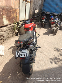 Red Bajaj Pulsar NS 160 BS6