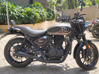 Royal Enfield Hunter 350 Metro