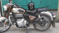 Royal Enfield Classic 350 2024