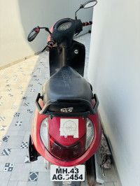 Red Suzuki Access 125