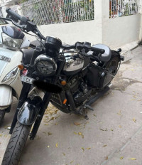 Jawa 42 Bobber Black Mirror