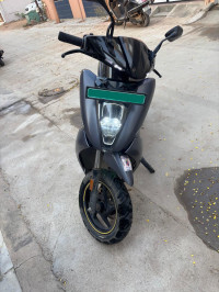 Black / Gray Ather 450 Plus