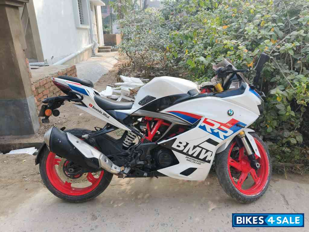 TVS Apache RR 310 TVS Apache RR 310