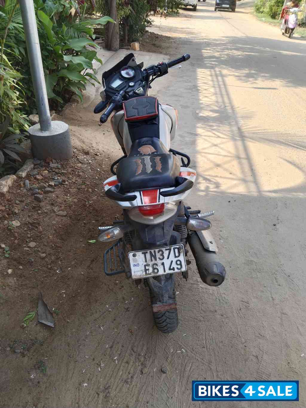 TVS Apache RTR 160 TVS Apache RTR 160