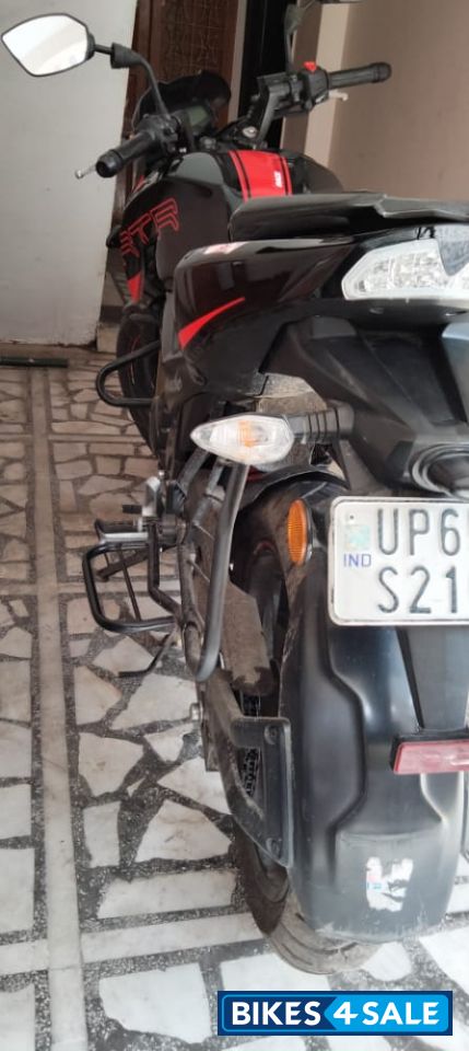 Black TVS Apache RTR 200 4V ABS Race Edition 2.0 Black TVS Apache RTR 200 4V ABS Race Edition 2.0