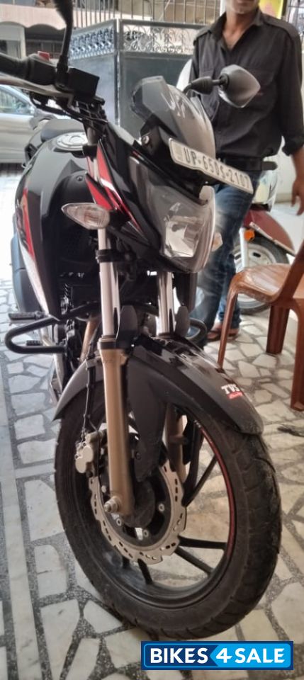 Black TVS Apache RTR 200 4V ABS Race Edition 2.0 Black TVS Apache RTR 200 4V ABS Race Edition 2.0