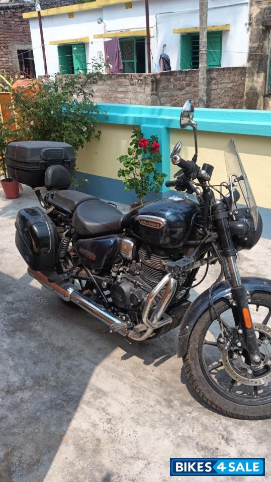 Royal Enfield Meteor 350 Stellar Royal Enfield Meteor 350 Stellar
