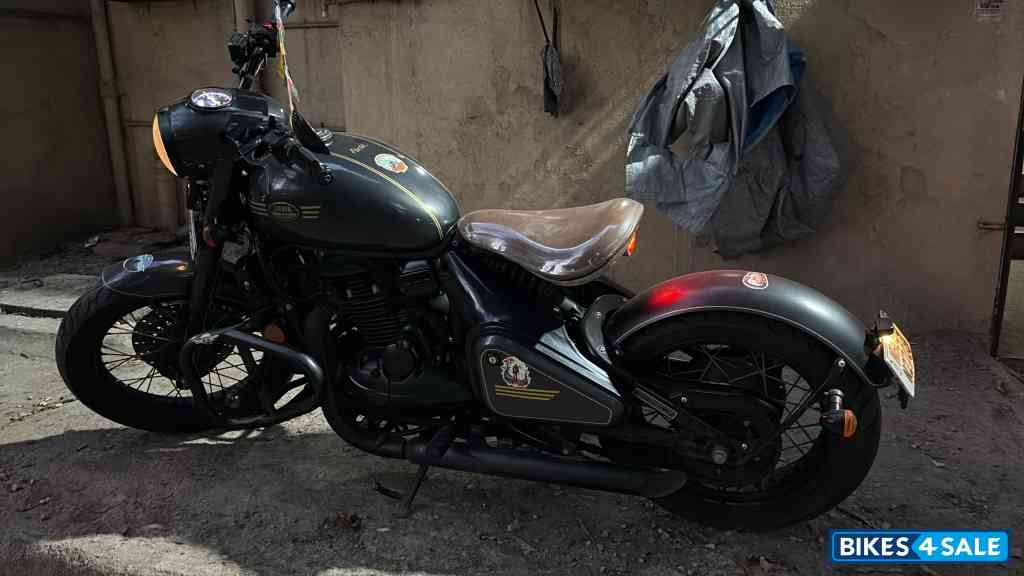 Matt Charcoal Grey Jawa Perak Matt Charcoal Grey Jawa Perak