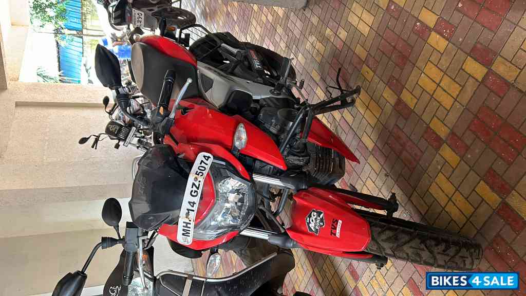 TVS Apache RTR 160 4V TVS Apache RTR 160 4V