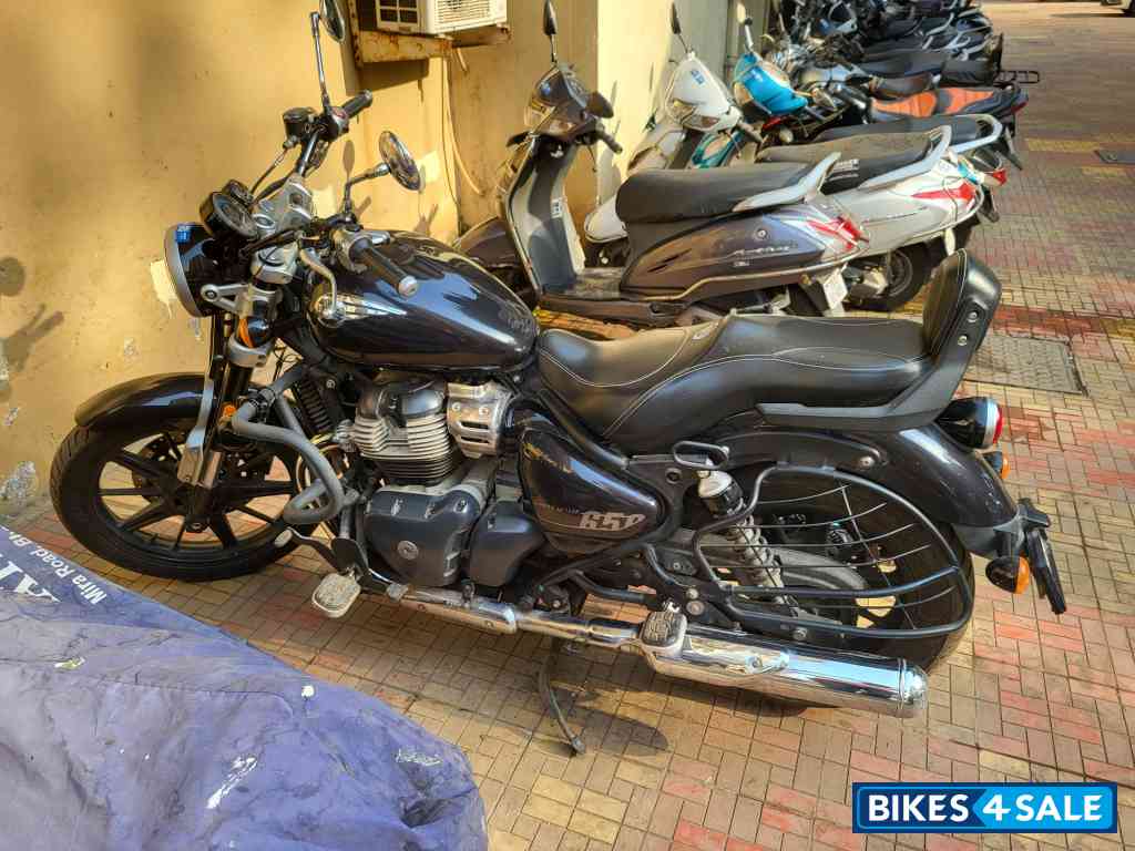 Royal Enfield Super Meteor 650