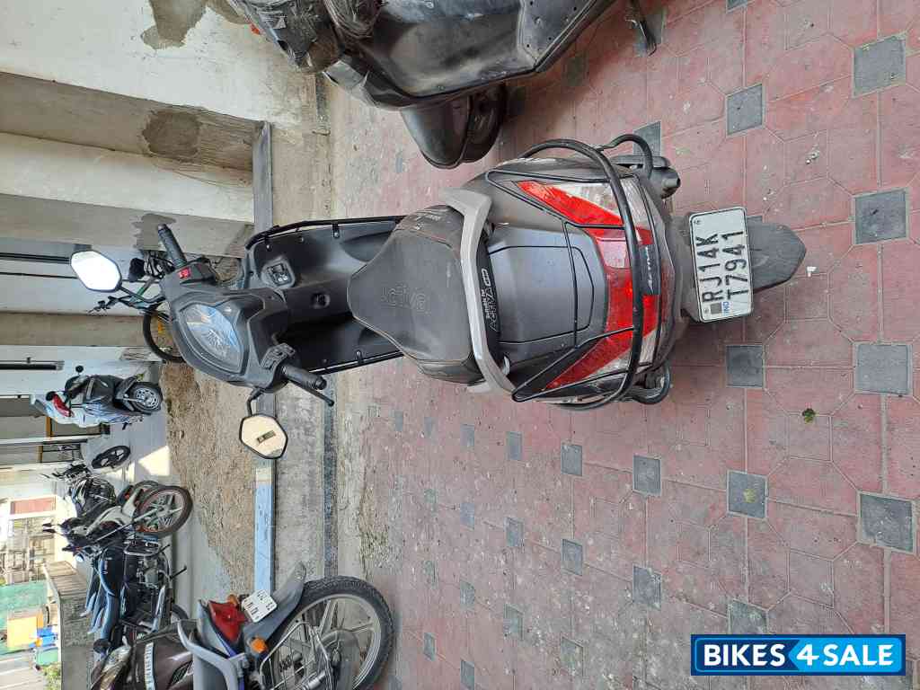 Black Honda Activa 6G Black Honda Activa 6G