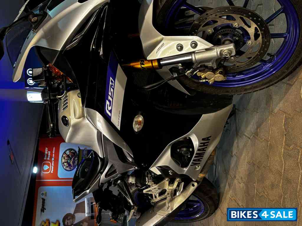 Yamaha YZF R15