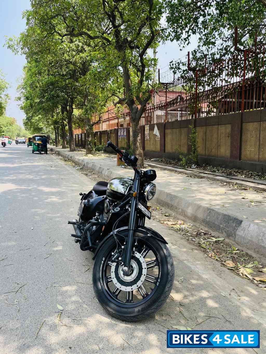 Jawa 42 Bobber Black Mirror Jawa 42 Bobber Black Mirror