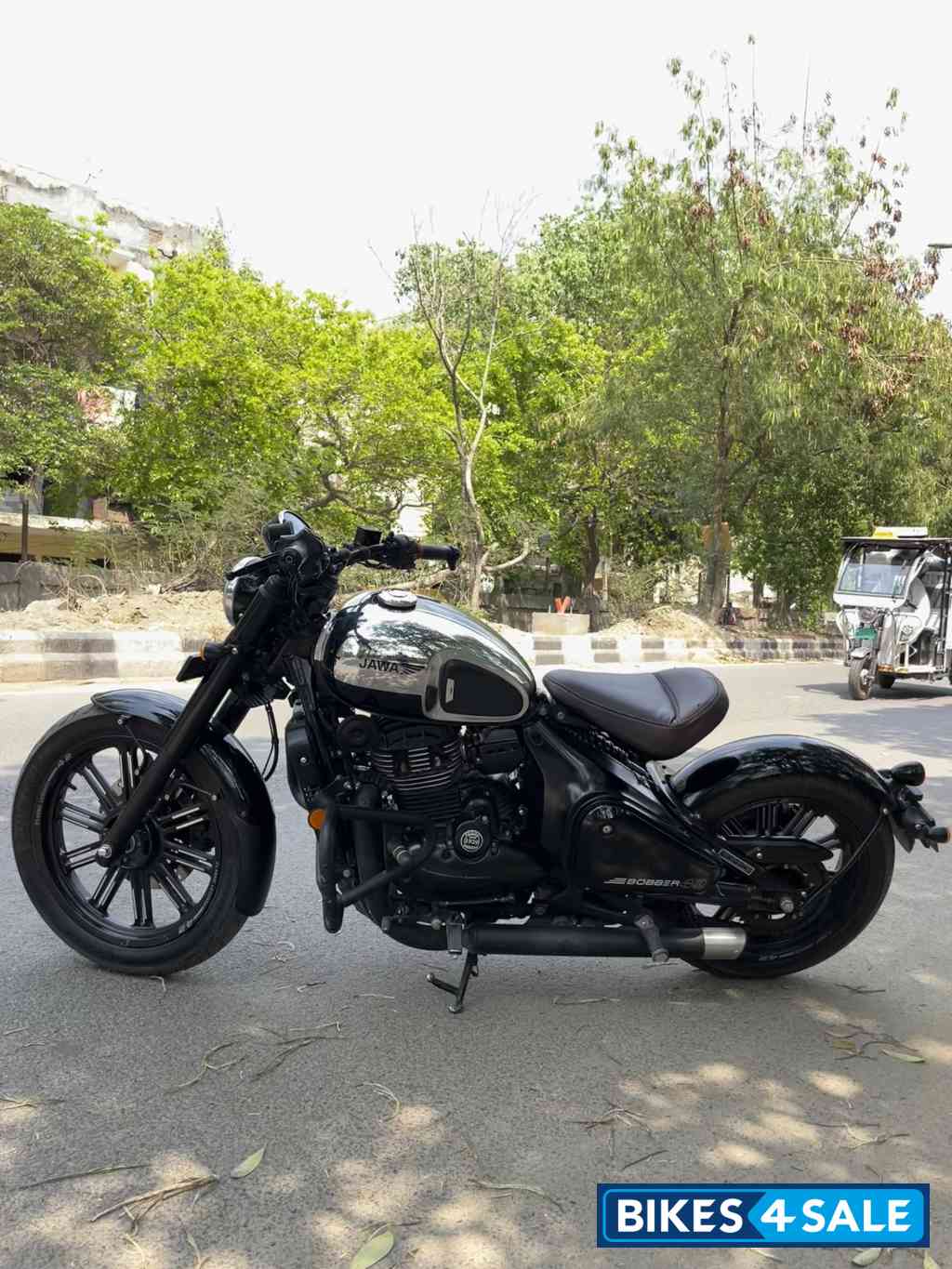 Jawa 42 Bobber Black Mirror Jawa 42 Bobber Black Mirror