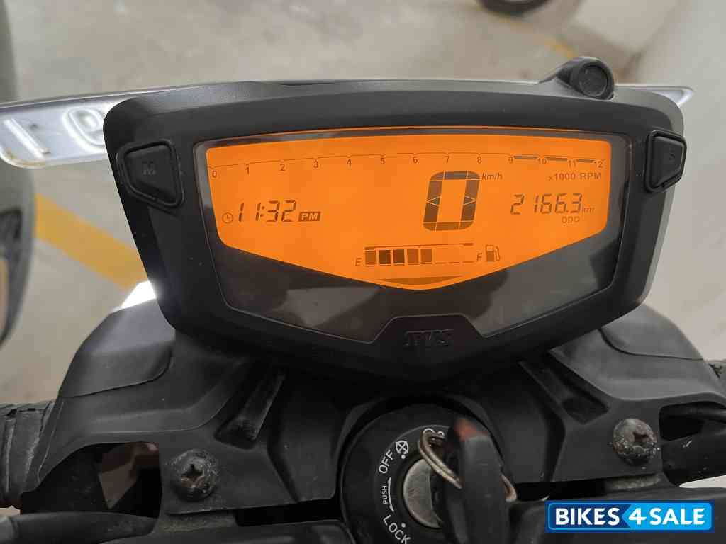 TVS Apache RTR 160 4V BS6
