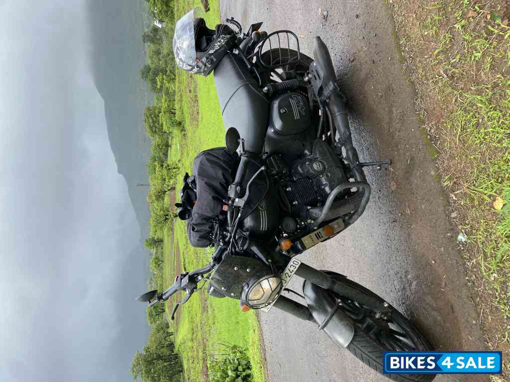 Jawa 42 Dual Channel ABS AllStar Black Jawa 42 Dual Channel ABS AllStar Black