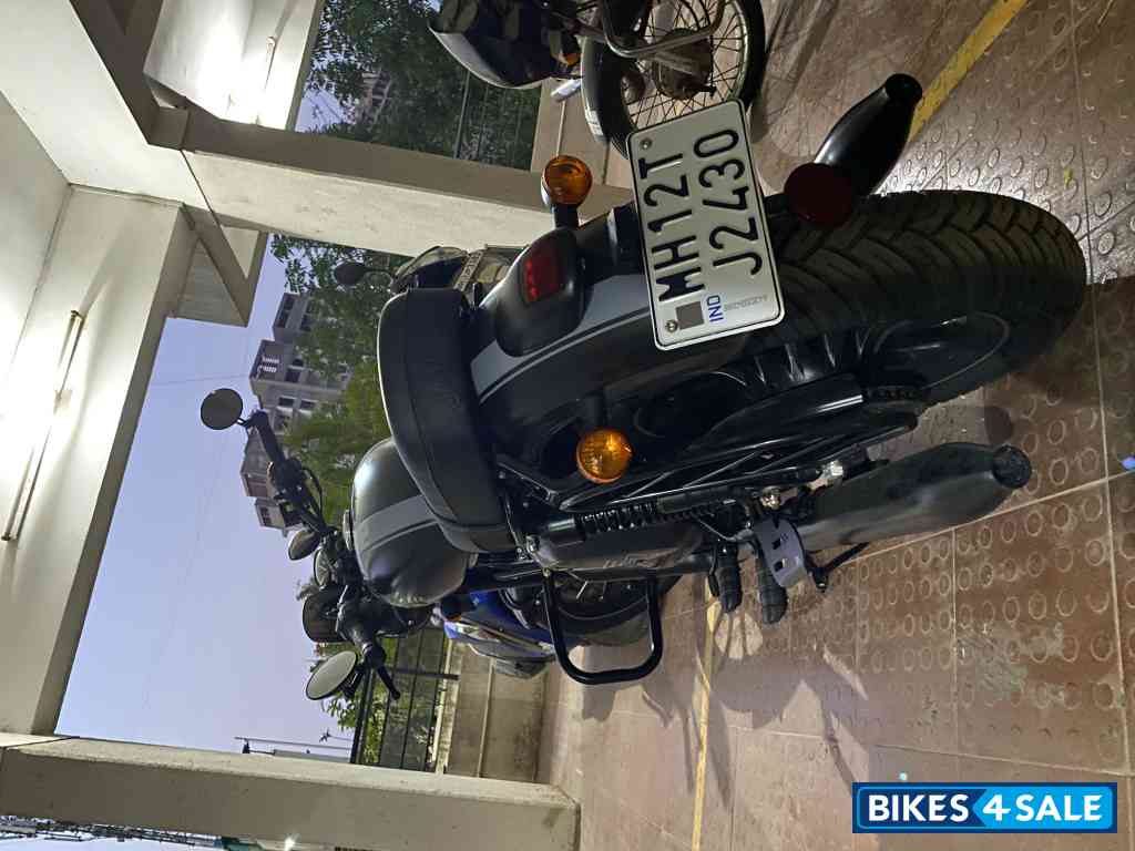 Jawa 42 Dual Channel ABS AllStar Black Jawa 42 Dual Channel ABS AllStar Black