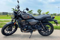 Black Harley Davidson X440 S