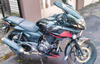 Bajaj Pulsar 220F