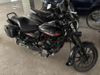 Black Bajaj Avenger Street 220
